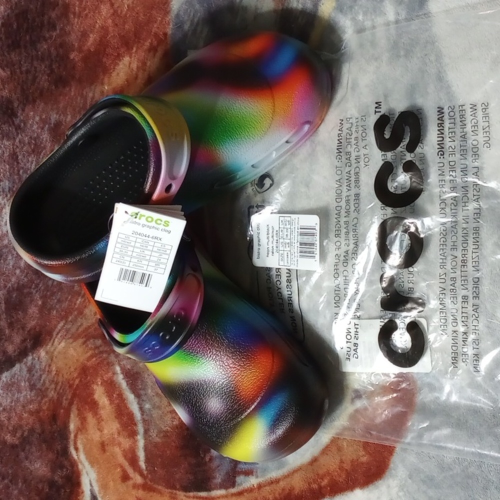NWT Crocs